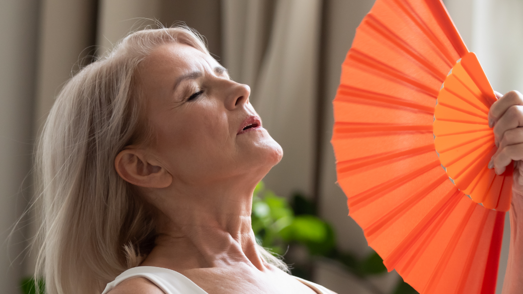 ¿Los sofocos de la menopausia están cambiando tu día a día? Esto te interesa.