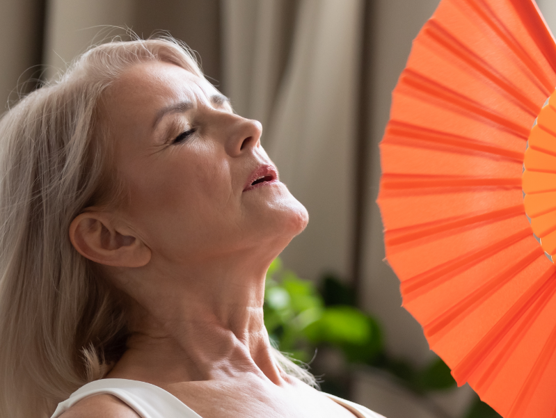 ¿Los sofocos de la menopausia están cambiando tu día a día? Esto te interesa.