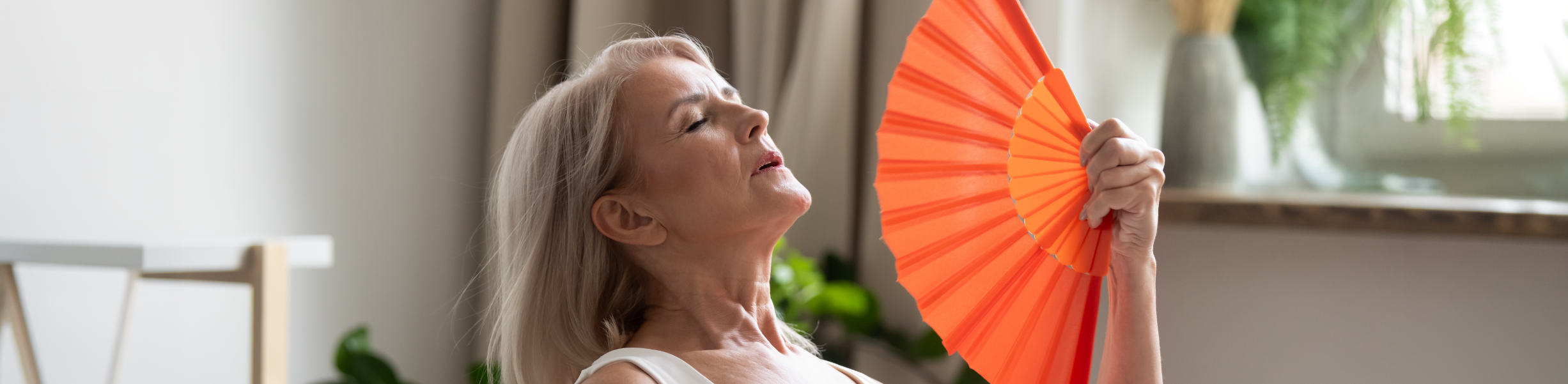 ¿Los sofocos de la menopausia están cambiando tu día a día? Esto te interesa.